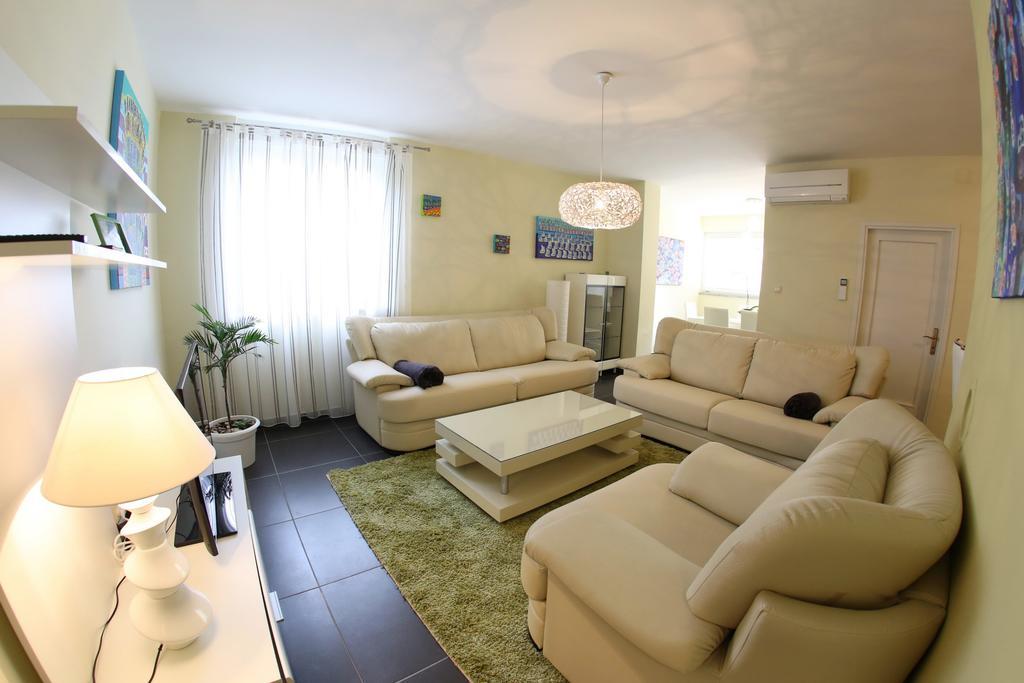 Apartma Zubcic *